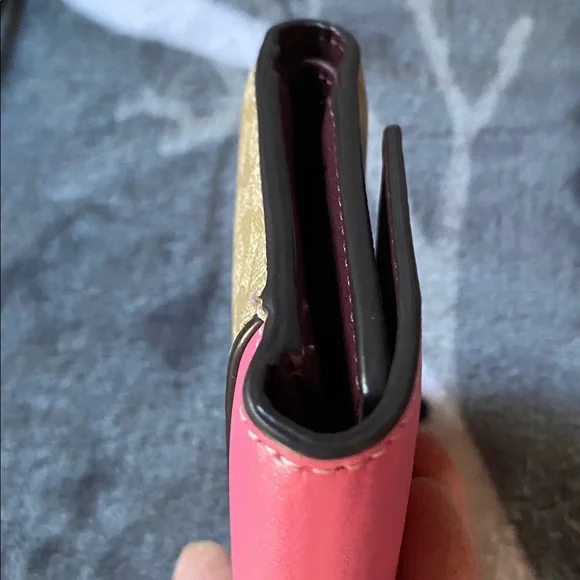 Coach Pink and Beige Signature Wallet new - Picture 6 of 14